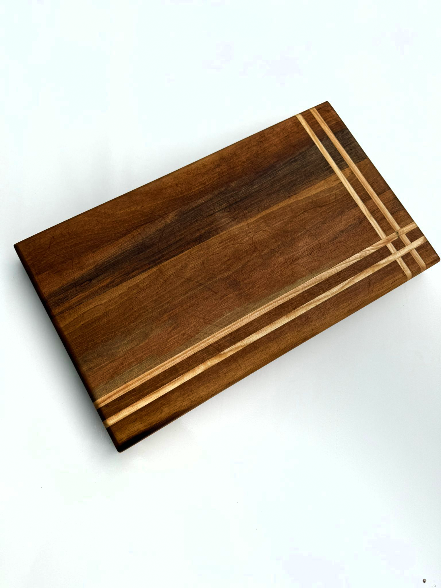 Dişbudak Çizgili Kesme Tahtası